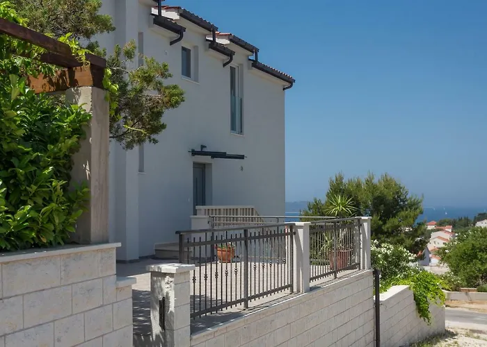 Affittacamere Hvar View 4*